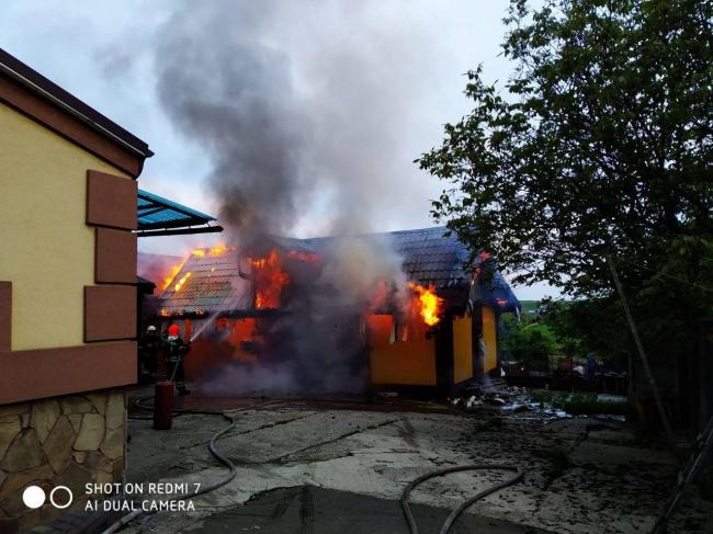 У Великому Житині ледь не згорів житловий будинок