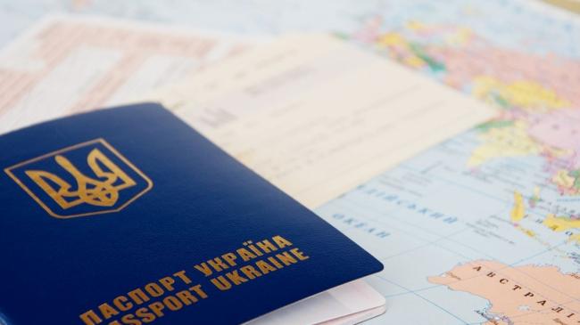 Україна - на 11-й позиції у світі за силою паспорта