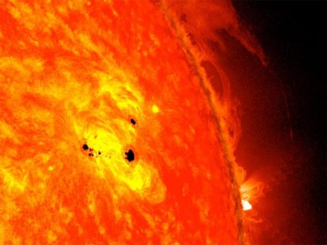 Вчені записали страшну «пісню» Землі під час бурі на Сонці