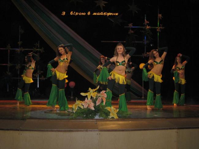Вітайте танцівників: «Орхідеї»  вже 15 років!