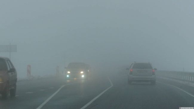 Водіїв Рівненщини попереджають про небезпеку через туман (ВІДЕО)
