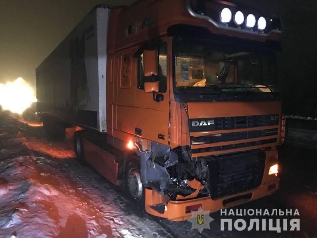 Водій вантажівки на Кореччині збив на смерть молодика