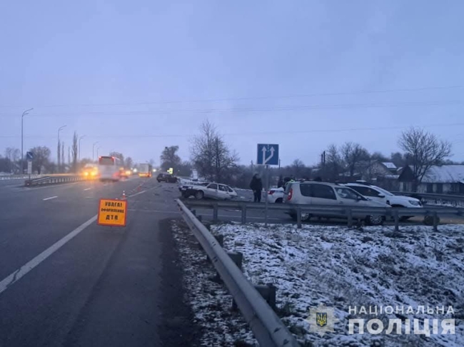 Водій з Рівненщини став учасником смертельної автопригоди на Житомирщині