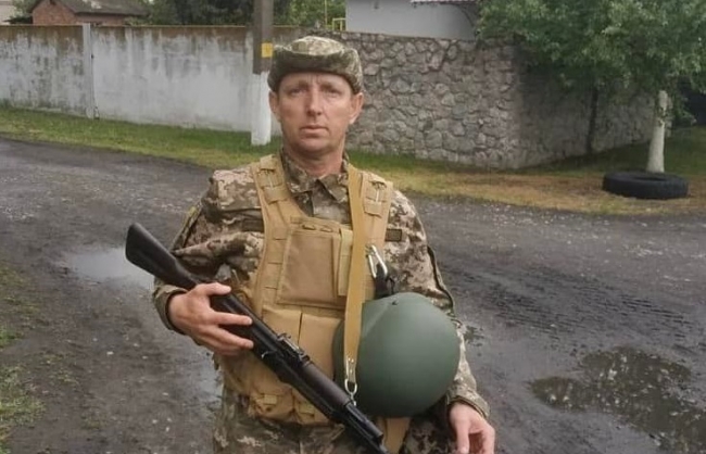Воїн з Рокитного отримав смертельні поранення на Луганщині