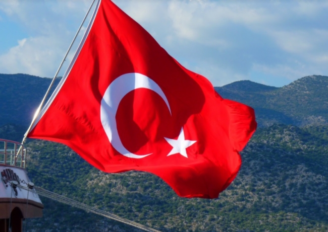Як вигідно телефонувати в Туреччину