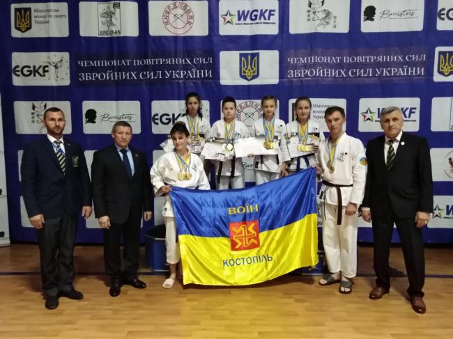 З кубку України з карате костопільчани привезли 17 золотих медалей
