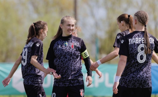 Жіноча команда «Вереса» зіграє у Кривому Розі з «Кривбасом»