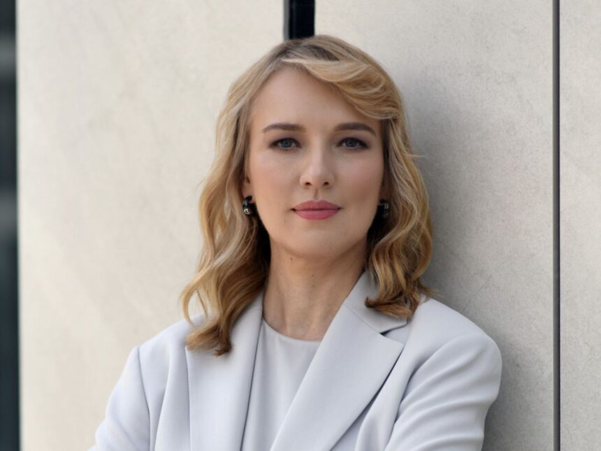 Олена Шуляк